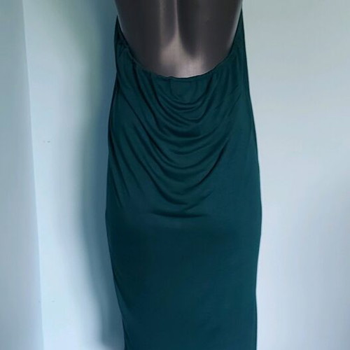 Gina Tricot Dress like new with built-in metal necklace decoration