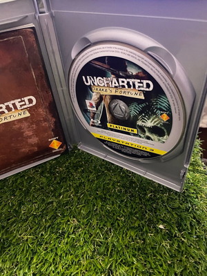 Uncharted: Drake’s Fortune Platinum για PlayStation 3 σε άριστη κατάσταση