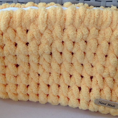 Handmade Puffy Alize Toiletry Bag Yellow hypoallergenic