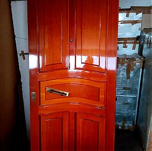 Πορτα εισοδου σπιτιού απο ξυλο oregon μασιφ χειροποιητη δίδεται μαζι με την κασα της διαστασεις 92Χ208