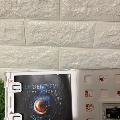Resident Evil Revelations Nintendo 3DS game used, Greek edition