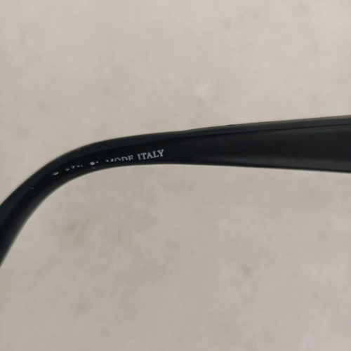 Vintage Kangol sunglasses like new, black wrap-around style