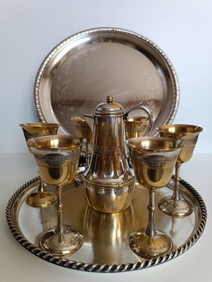 Σετ ασημικά αντίκες μεταχειρισμένα με δίσκους, κανατάκι και ποτήρια