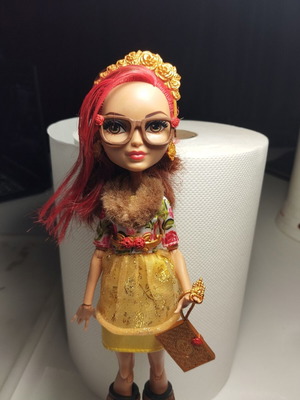 Rosabella Beauty Ever After High doll with 3D printed accessories