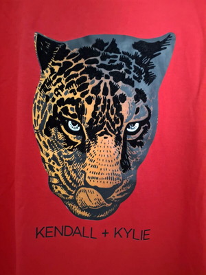 Kendall and Kylie women's t shirt red like new, oversize