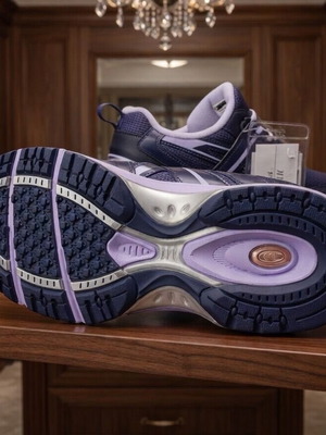 Asics Gel Runner Prototype new, size 36