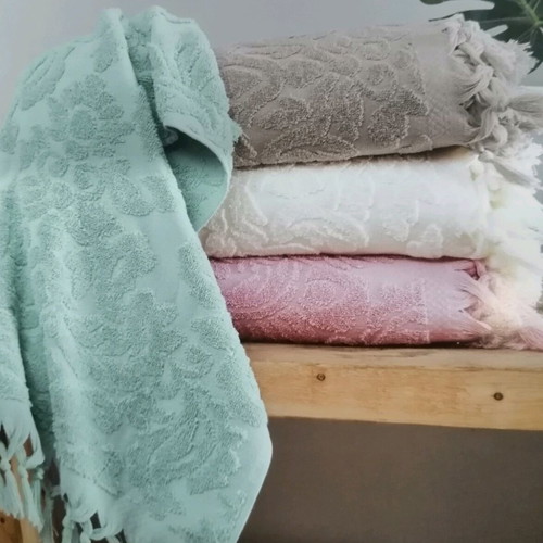 Monochrome jacquard towels with fringes set of 2, 100% cotton, new