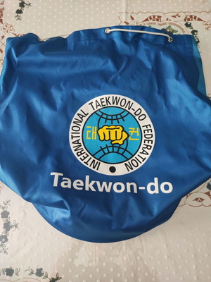 Taekwondo Equipment Carry Bag like new with adjustable straps