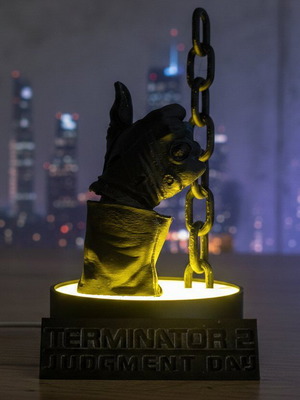 Terminator Judgement Day lamp like new with led usb and switch