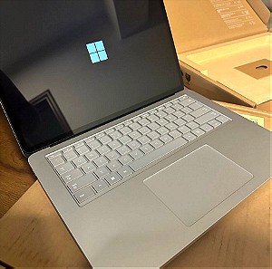 Microsoft Surface Laptop Studio 2 Platinum 14.4" i7-13800H/32GB/1TB SSD/RTX 4050 6GB/Win11P/2Y
