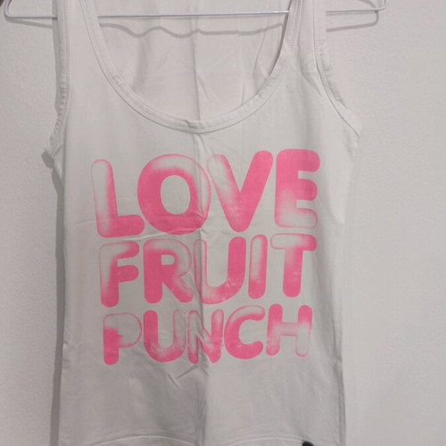 White t-shirt like new with pink letters, size S