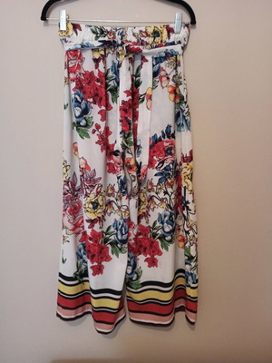 Wide midi pants like new, size small