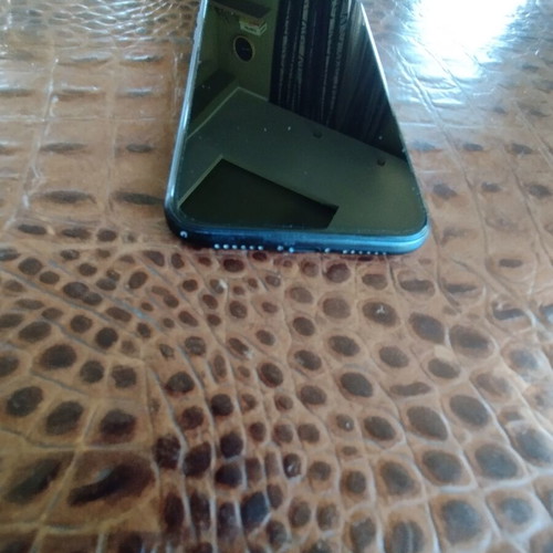 Apple iPhone XR, black, 64GB, 87% battery health, with case