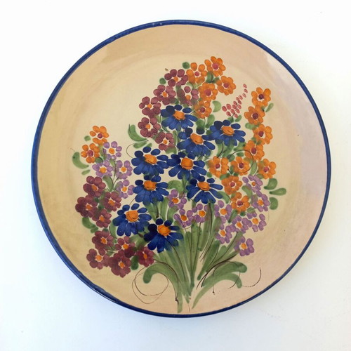 Vintage handmade decorative ceramic plate like new, hand-painted
