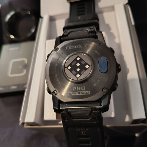 Garmin Fenix7X Pro Sapphire Solar Titanium Carbon Gray DLC 51mm like new
