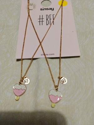 Best friends necklace set Sinsay new