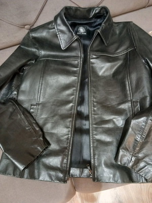 DKNY women's leather jacket size M used, black