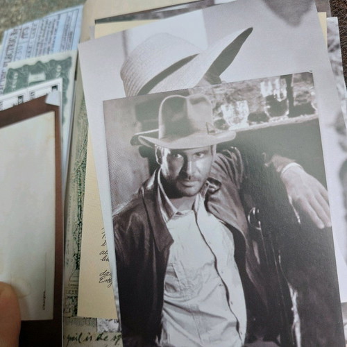 Indiana Jones set with holy grail and legendary diary new