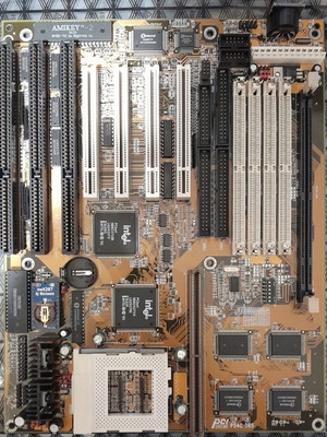 MSI MS-5129 (P54C TR5) v1 Retro Pentium MMX Mainboard like new