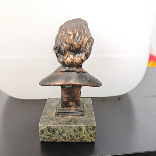 Brass bust of composer Frédéric Chopin like new