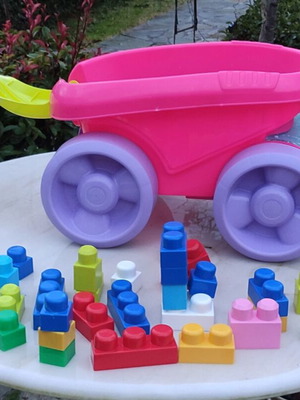 Mega Blocks Pink Stroller Like New with Building Blocks
