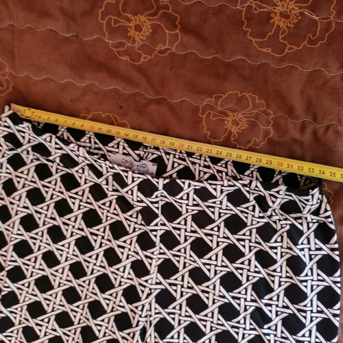 Celestino women's pants size M used, black and white