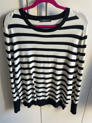 Zara striped knit sweater XXL with pearl details like new