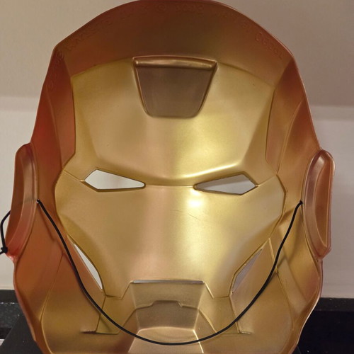 Spiderman Mask Hasbro like new with gift Iron Man Mask