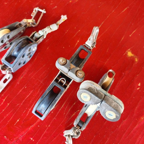 Set of 4 nautical sailing pulleys (blocks)