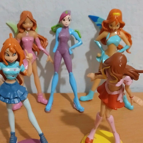 Wuinx miniatures used, 5 figures height 11 cm