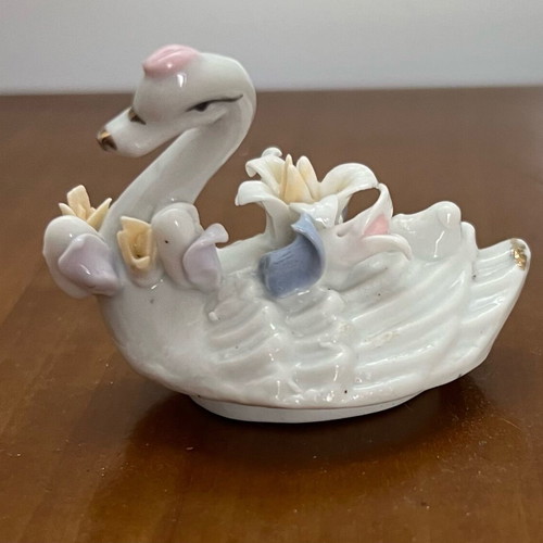 Vintage porcelain decoration like new
