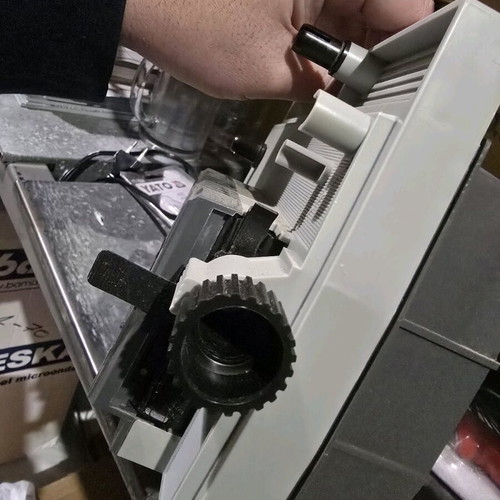 Super 8 used with unknown function and broken foot