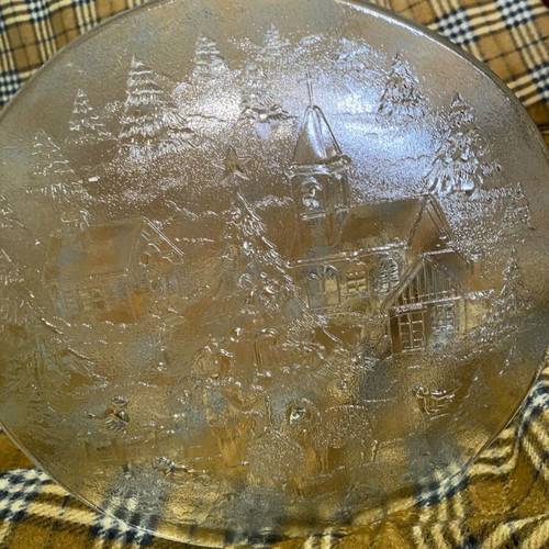 Glass platter with Christmas designs new
