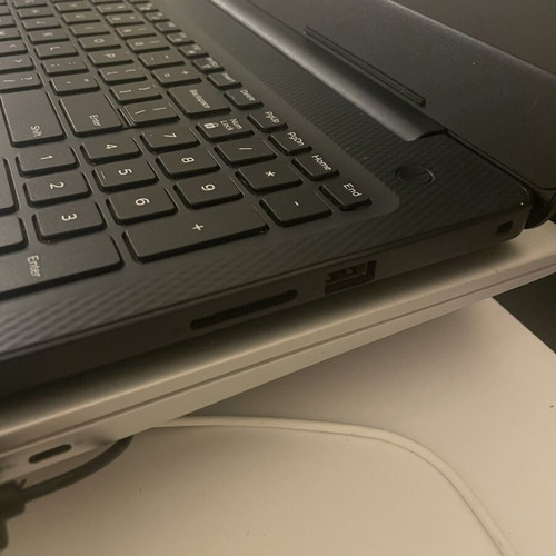 Dell Inspiron 3593 laptop 15.6" Intel Core i5 10th Gen, 8GB RAM, 256GB SSD, Nvidia GeForce MX230