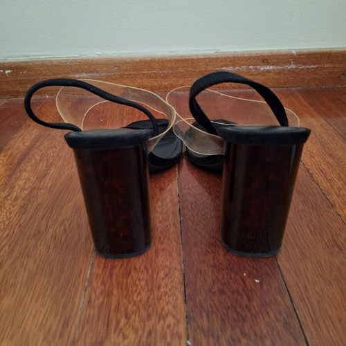 Zara women's sandals with thick heel and elastic, like new, size 40