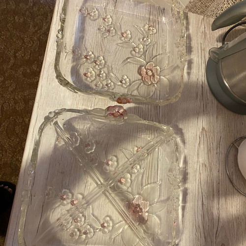 Murano serving platter and hors d'oeuvre tray new, heavy classic pieces with rose details