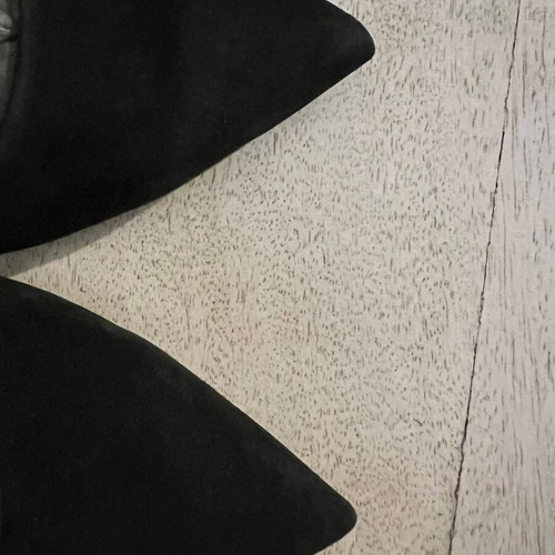 Mourtzi pumps like new, size 38, black suede, 12cm heel