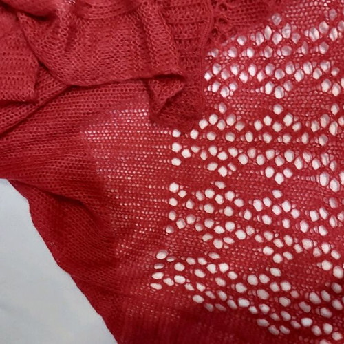 Knitted thin wool shawl-pashmina like new, red with diamond pattern