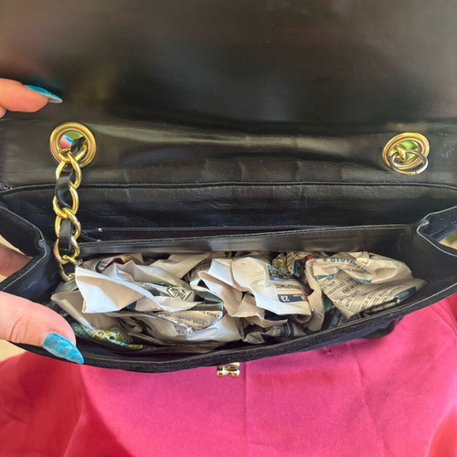 Velvet shoulder bag with gold chain like new, 28x20cm