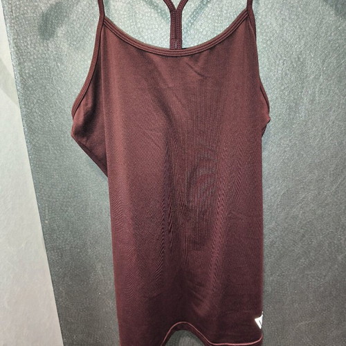 Burgundy TCM strap top like new, size L