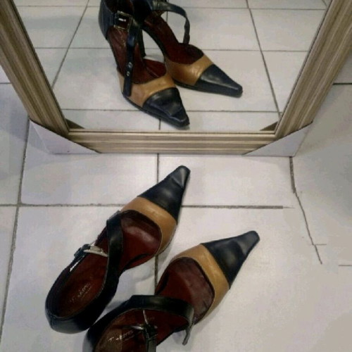 Tsakiris Mallas leather pumps used, size 36, black and brown