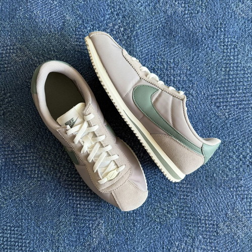 Nike Cortez Textile (GS) women's sneakers size 40