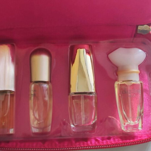 Mini perfumes used