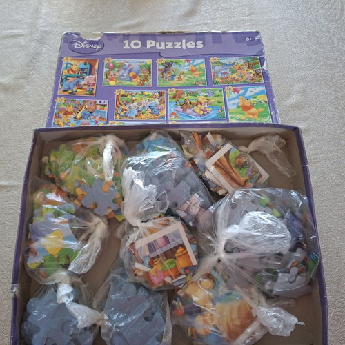 Disney Puzzle Winnie the Pooh 10 in 1 set like new