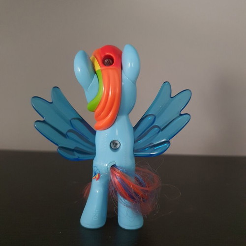 Rainbow Dash figure used, My Little Pony 2019, 9cm