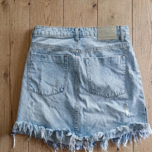 One Teaspoon denim mini skirt new, size S, white and blue