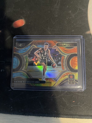 Wembanyama Snapshots Panini Select Numbered 25 Like New