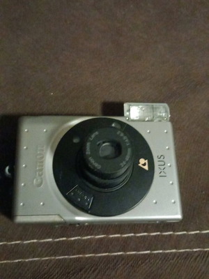 Canon IXUS IX 240 APS ELPH compact camera used