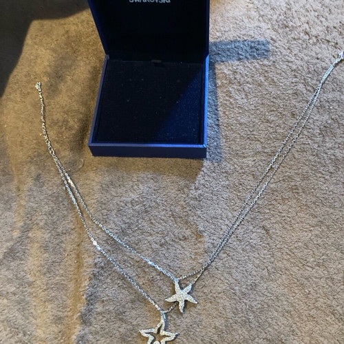 Swarovski double necklace with star pendants like new