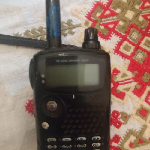 Kenwood THF7 two portable transceivers, like new